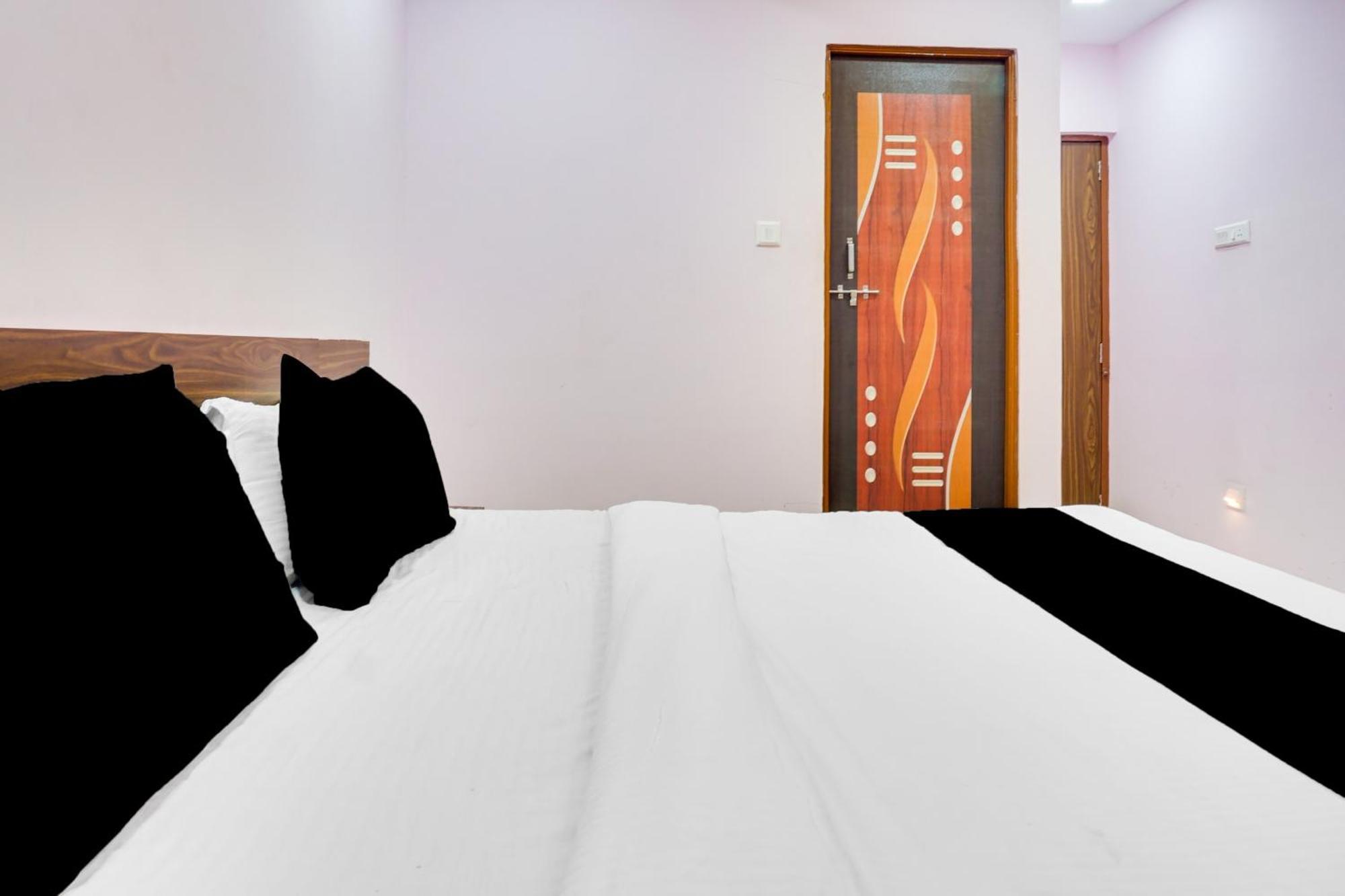 Super Collection O Chandan Nagar Kharadi Formerly Kharadi Inn Пюн Екстериор снимка