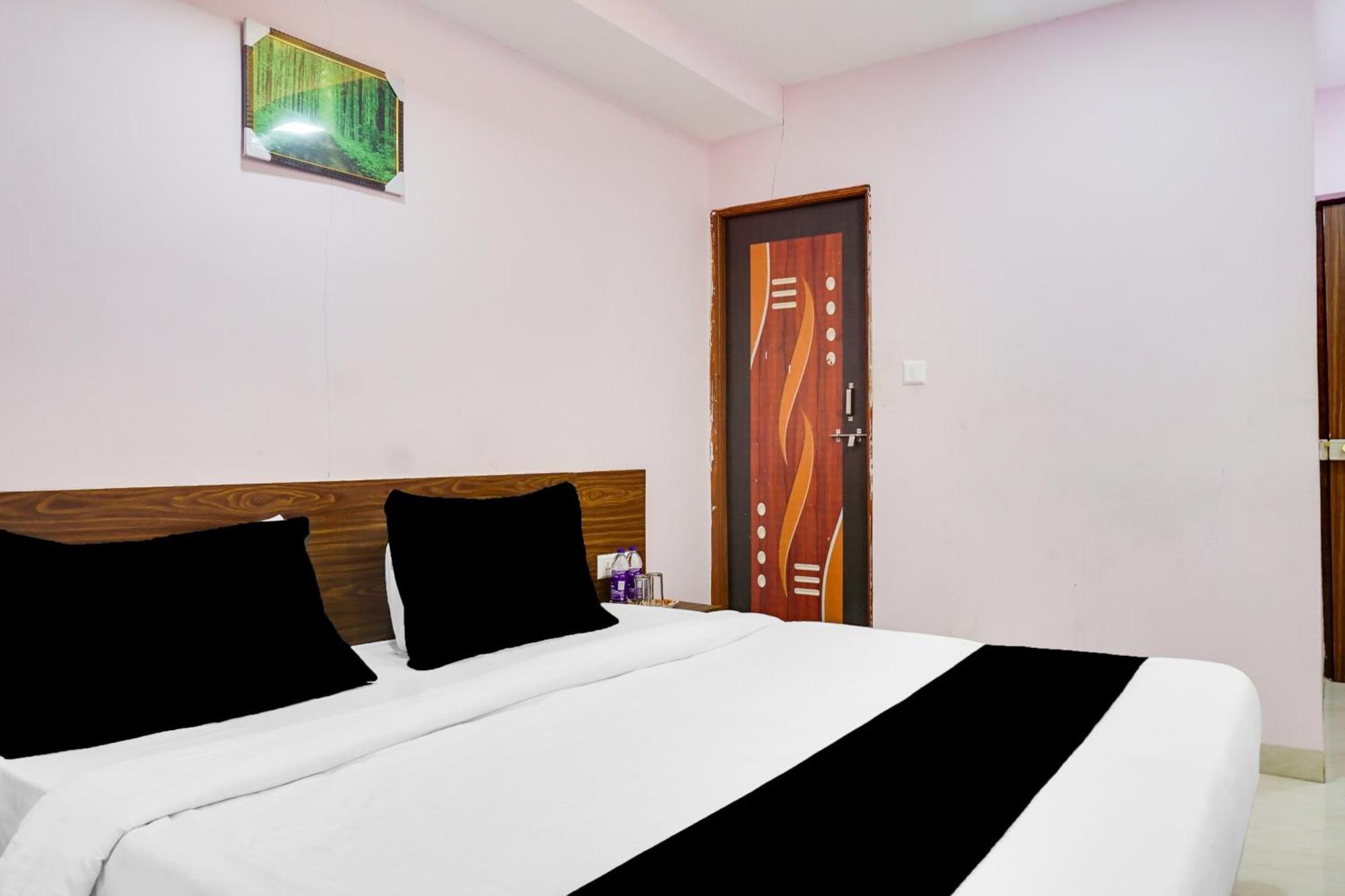 Super Collection O Chandan Nagar Kharadi Formerly Kharadi Inn Пюн Екстериор снимка